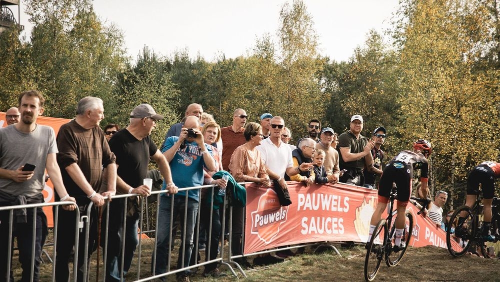 Genieten van Pauwels sauzen tijdens Brico Cross 2018 – 2019