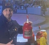 Trouwe Pauwels-klant tovert vijf sterrenhotel in Dubai om tot frituur