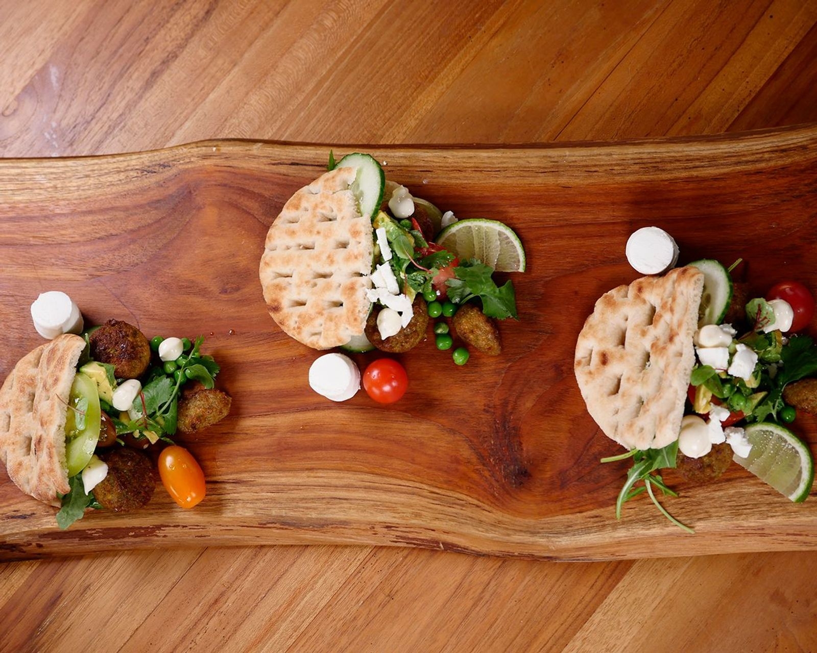 Wat is het verschil tussen kebab, shoarma, pita en dürüm?